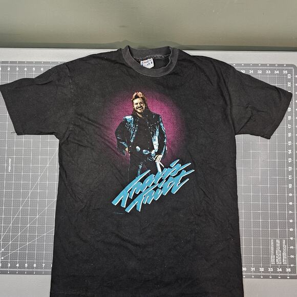 Vintage Travis Tritt Tshirt Large 1990 91 Country Club Tour Music Band Concert - Picture 1 of 11